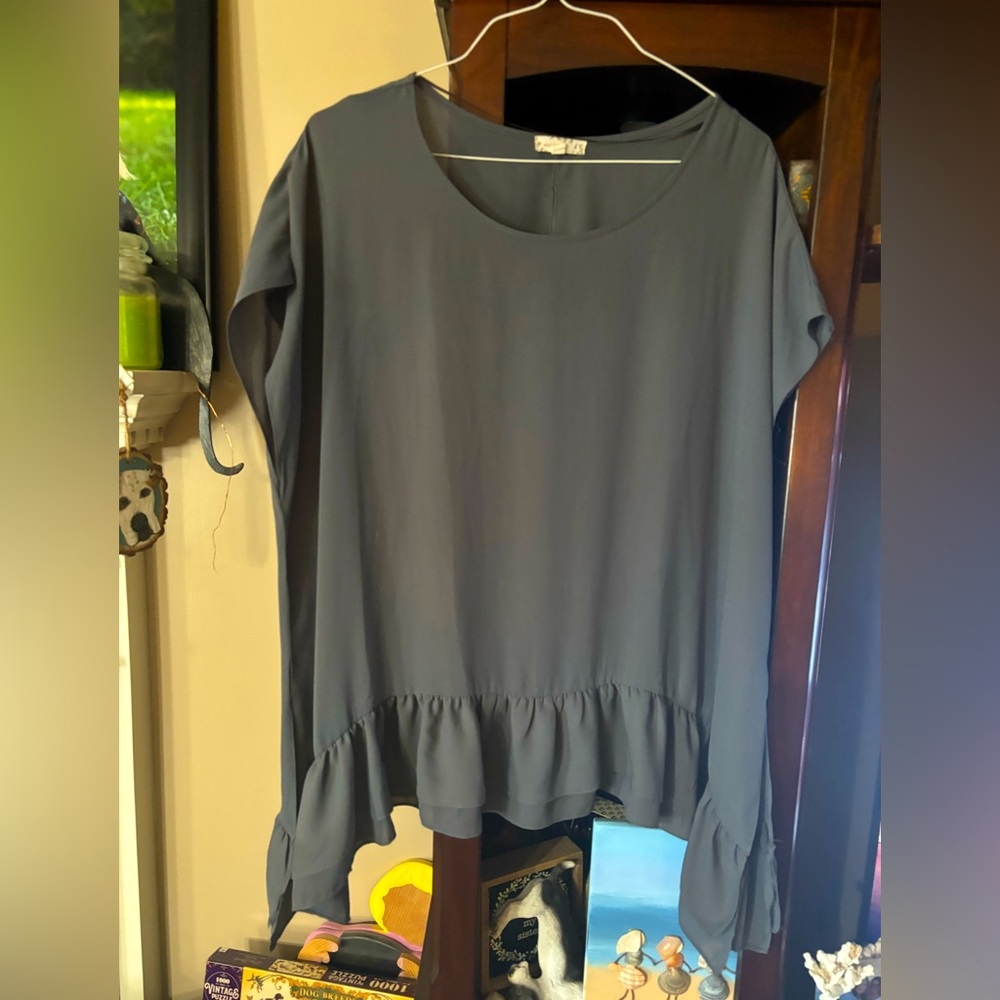 Gray blouse, size -M/L